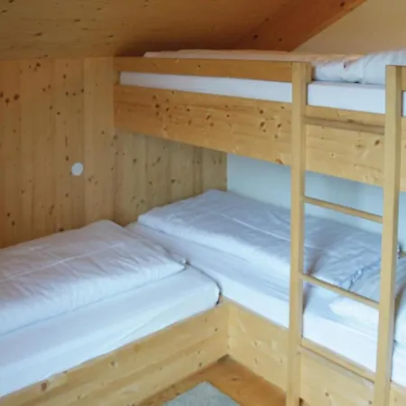 Four-bedroom Holiday In St. Georgen A.kreischb. *